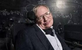 纪念霍金:没得诺贝尔奖却是最伟大科学家